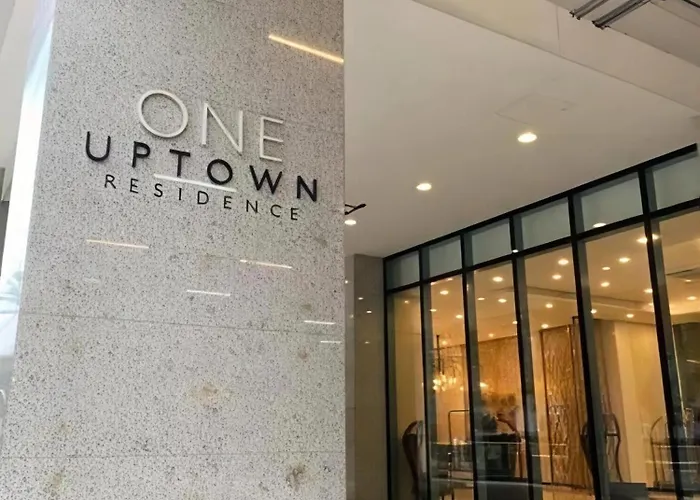 Modern 1br One Uptown Walk To Uptownmall * مانيلا